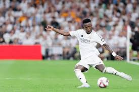 斯帕莱蒂：点球被取消？不发表争议言论 我们知道世预赛该怎么做.